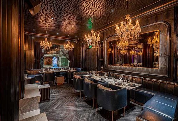 Posh Dining Lounge