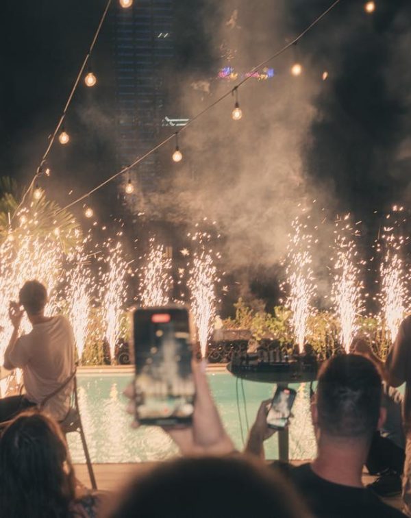 SolLuna Rooftop Bar