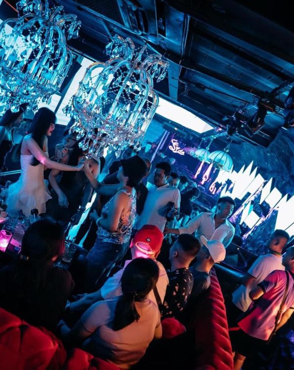 Lido Lounge
